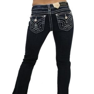 NWOT - LA Idol Distressed/Destroyed Jeans, size 7